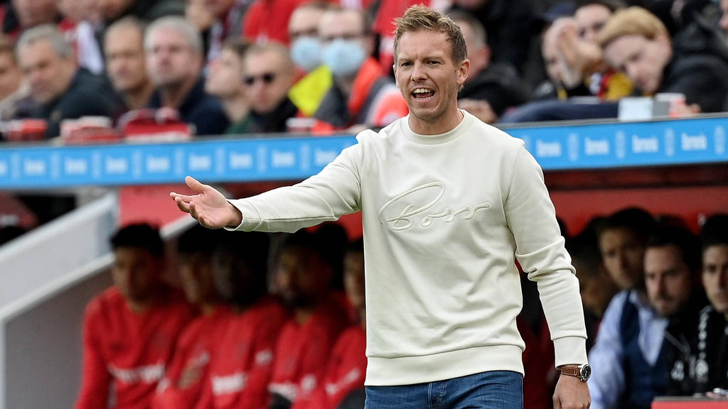 Julian Nagelsmann folgte beim FC Bayern auf Hansi Flick Julian Nagelsmann folgte beim FC Bayern auf Hansi Flick
