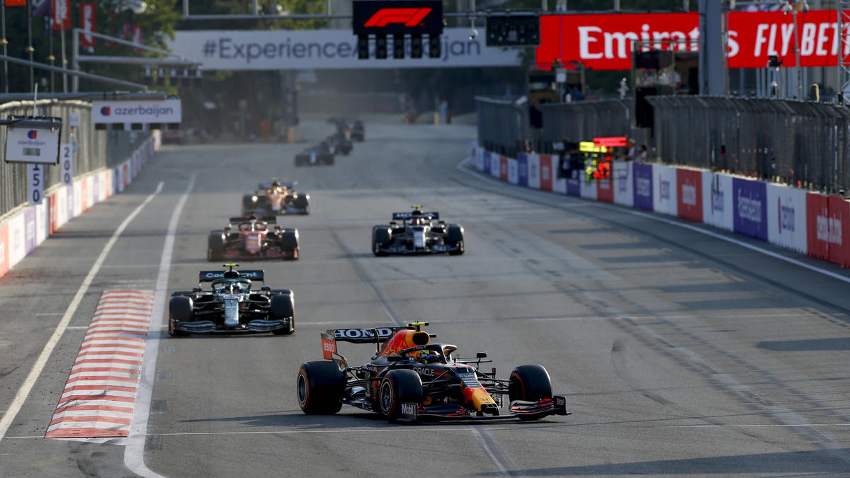 Formel 1: Bakus Boxeneinfahrt auf der langen Gerade soll entschärft werden