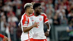 Serge Gnabry und Alphonso Davies vom FC Bayern feierten bis tief in die Nacht