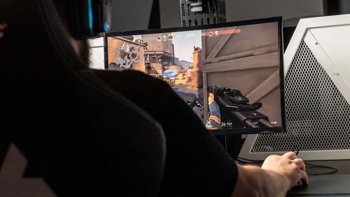 Kurz vor dem Wechsel zu Counter-Strike 2 haben sich viele CS:GO-Teams verstärkt