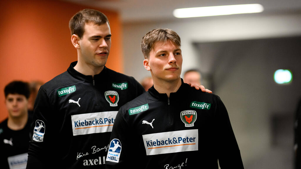 Max Beneke (l.) könnte die Füchse Berlin verlassen