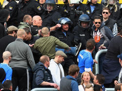 Der BGH bestätigt eine Haftsrafe gegen einen Hooligan