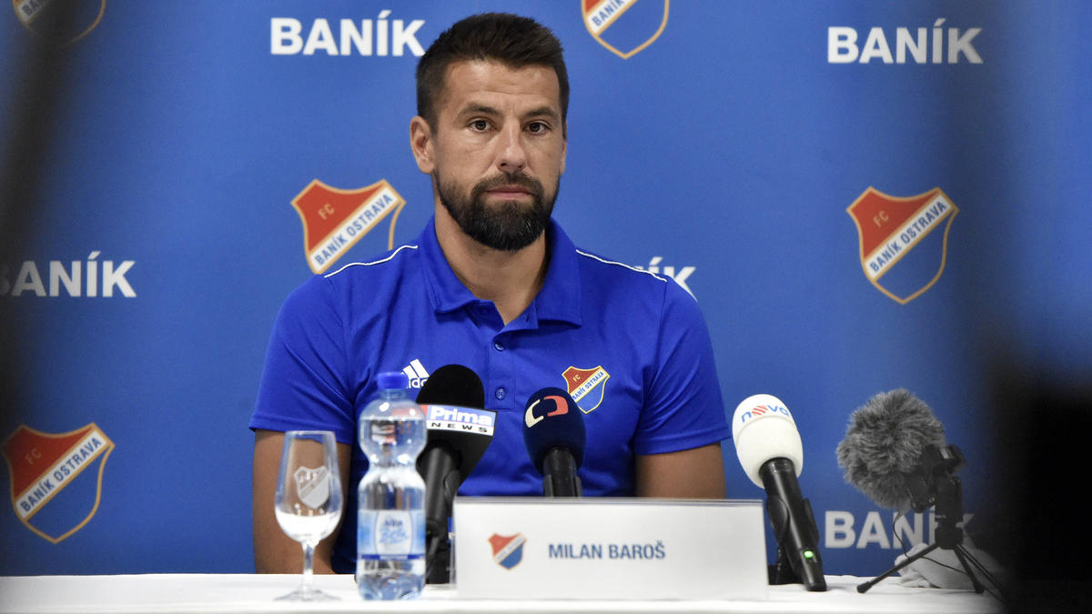 Milan Baros hängt die Schuhe an den Nagel Milan Baros hängt die Schuhe an den Nagel