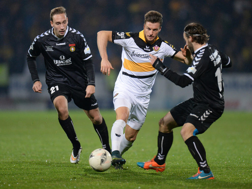 Quirin Moll (M.) spielt in der nächsten Saison für Eintracht Braunschweig