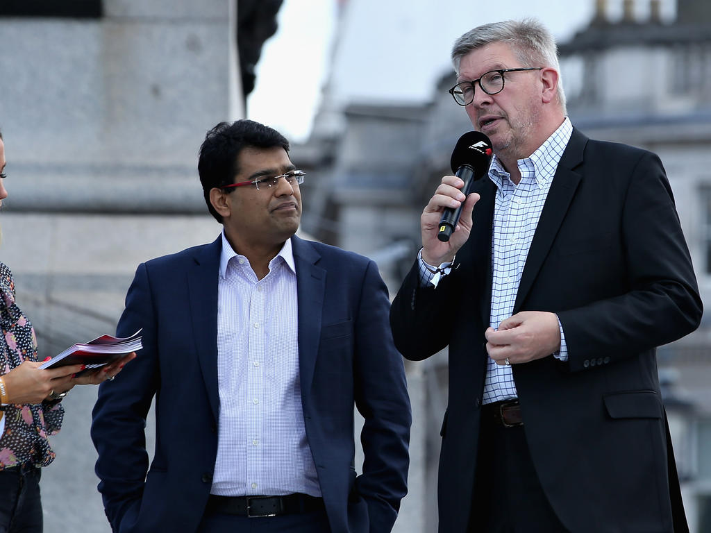 Ross Brawn (re.) erlebte in Barcelona nicht das beste Wochenende Ross Brawn (re.) erlebte in Barcelona nicht das beste Wochenende