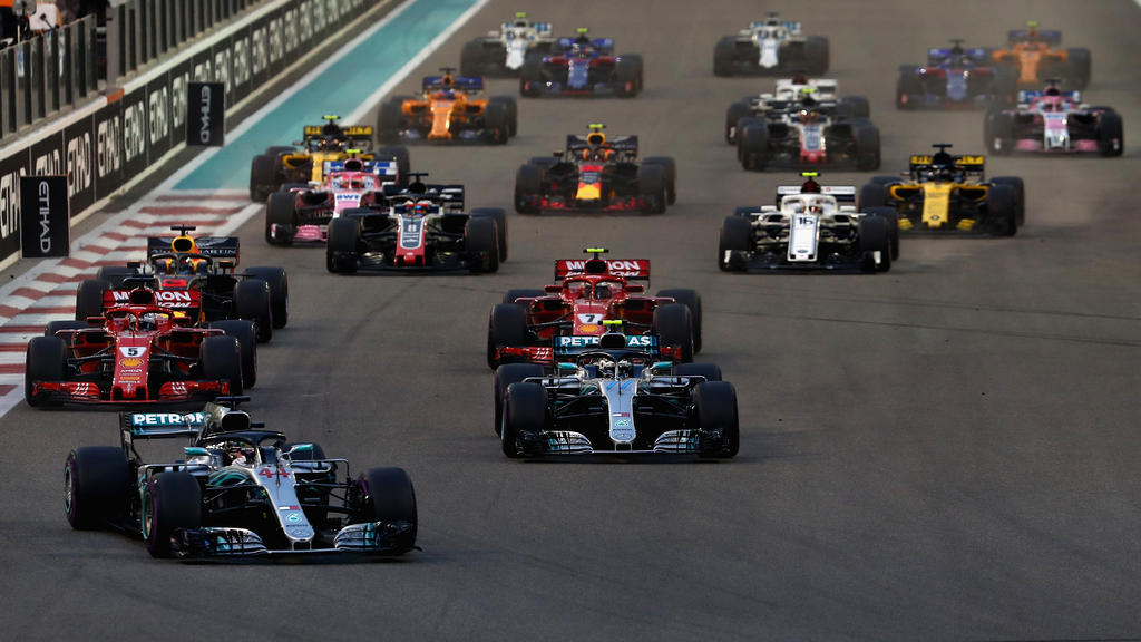 Lässt Mercedes den Rivalen 2019 auch weiterhin keine Chance? Lässt Mercedes den Rivalen 2019 auch weiterhin keine Chance?