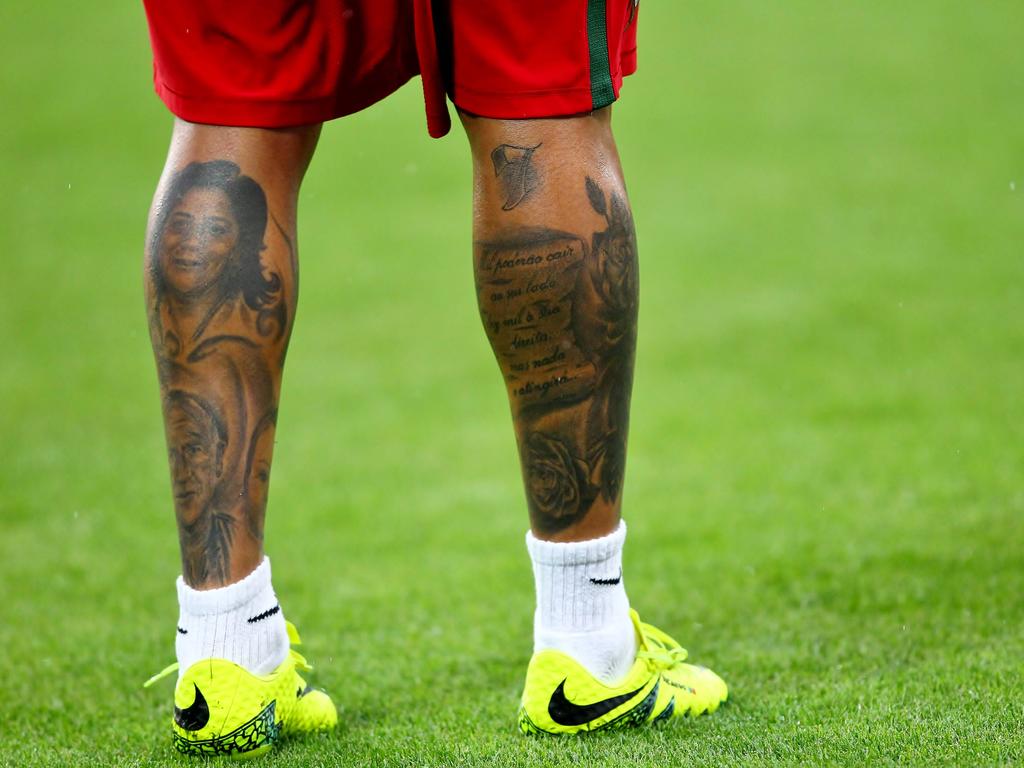 Tattoo Slideshow