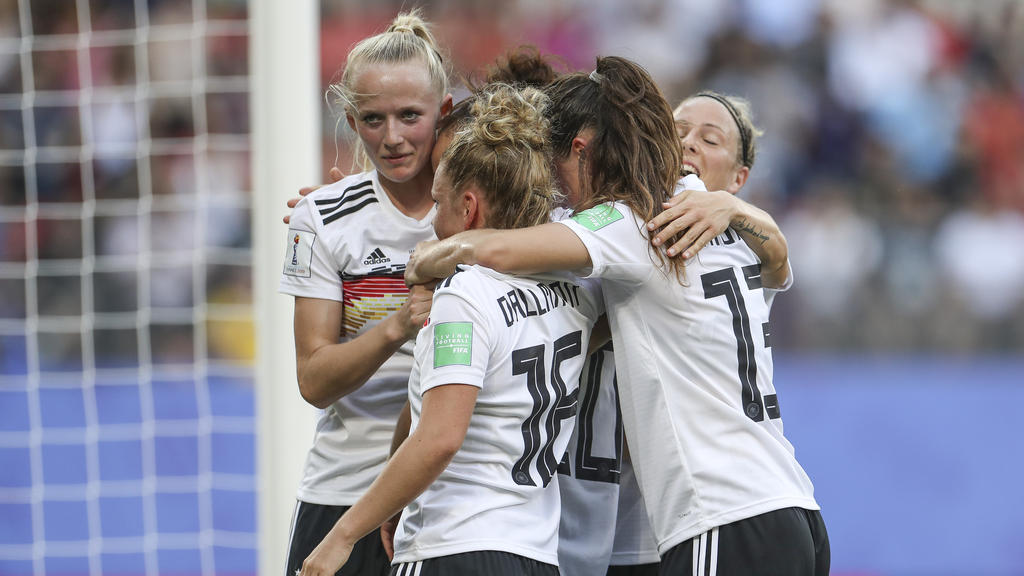 Die DFB-Frauen bleiben die Nummer zwei der Welt