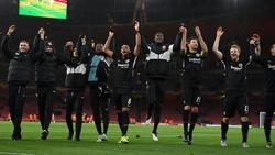 Eintracht Frankfurt feiert den Sieg in London