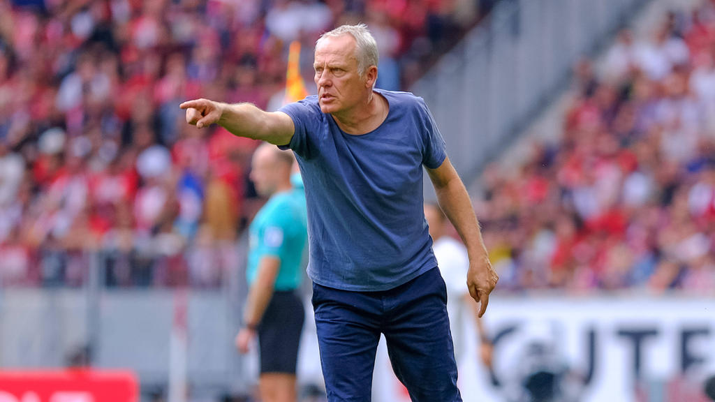 Christian Streich freut sich auf seine England-Premiere Christian Streich freut sich auf seine England-Premiere