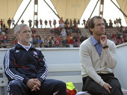 Trainer Mehmet Scholl und Co-Trainer Gerd Müller