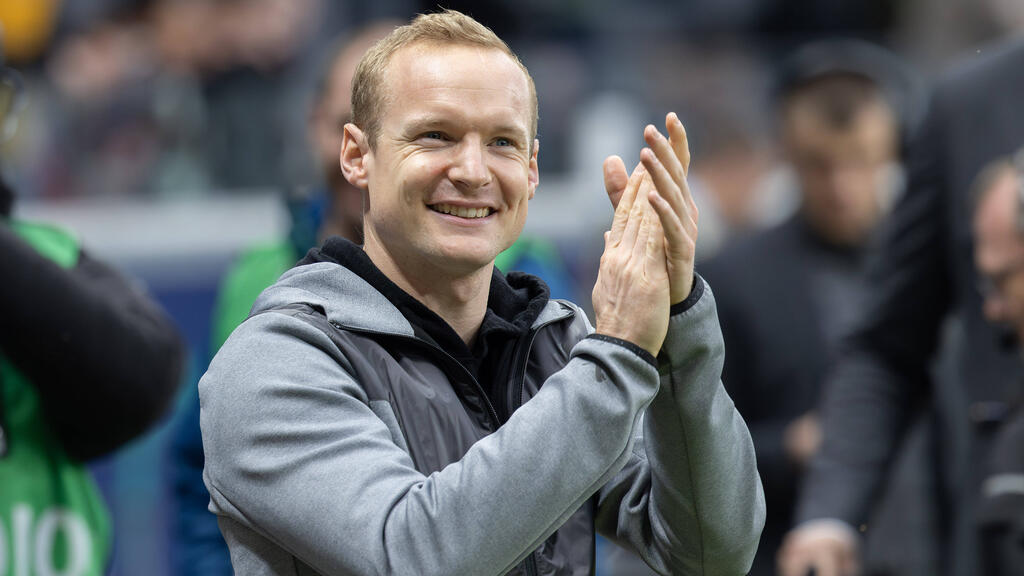 Sebastian Rode beendete im letzten Jahr seine Profi-Karriere Sebastian Rode beendete im letzten Jahr seine Profi-Karriere