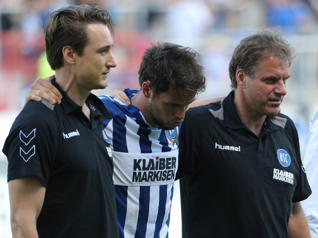 Sascha Traut vom Karlsruher SC musste gegen Heidenheim verletzungsbedingt ausgewechselt werden