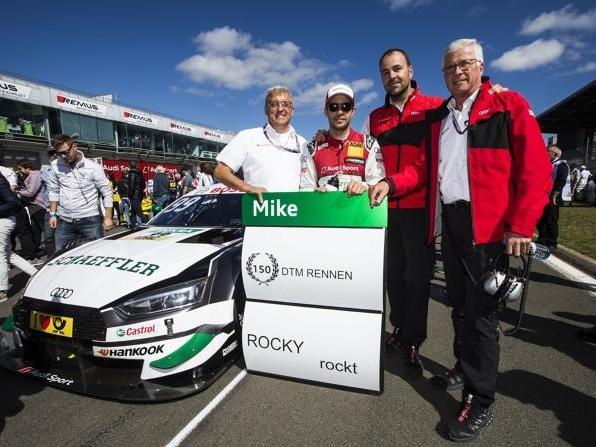 Mike Rockenfeller freute sich am Nürburgring über die Aufmerksamkeit Mike Rockenfeller freute sich am Nürburgring über die Aufmerksamkeit