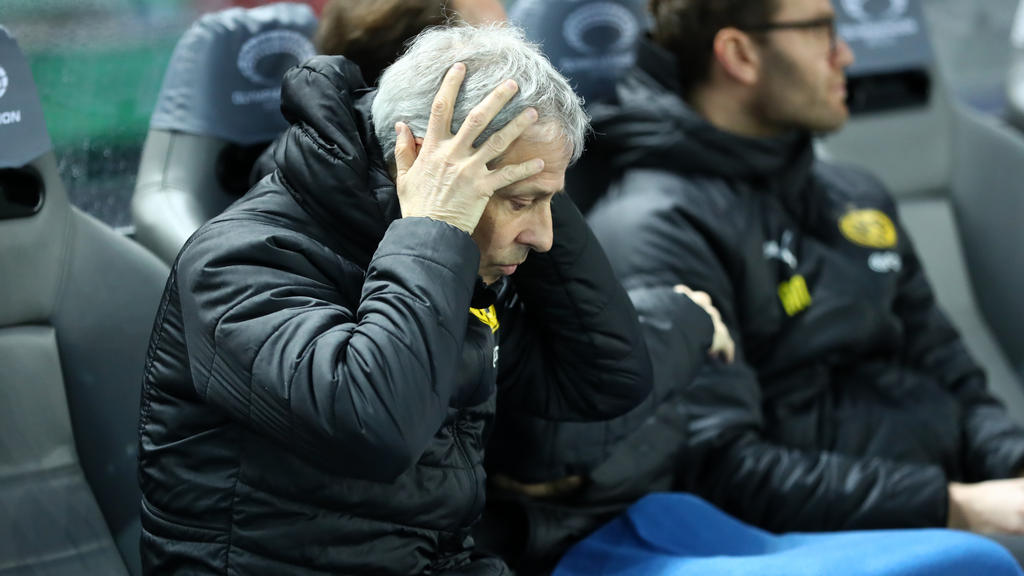 BVB-Coach Lucien Favre hadert mit der Hand-Regel