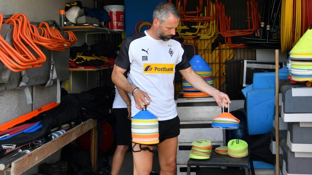 Gladbach-Coach Marco Rose sieht Vorteile in den hohen Temperaturen Gladbach-Coach Marco Rose sieht Vorteile in den hohen Temperaturen