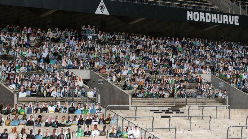 In Gladbach werden für das Spiel gegen Leverkusen 20.000 "Pappkameraden" erwartet In Gladbach werden für das Spiel gegen Leverkusen 20.000 "Pappkameraden" erwartet