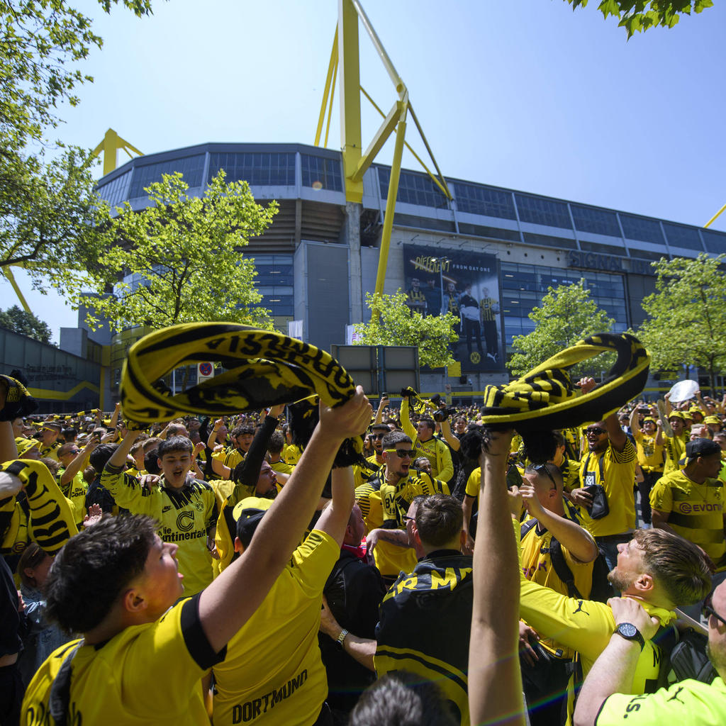 Platz 2: Borussia Dortmund (81.228 Zuschauer im Schnitt)