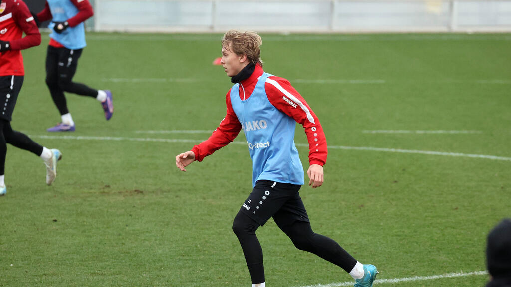 Frans Krätzig kehrt vom VfB Stuttgart zum FC Bayern zurück Frans Krätzig kehrt vom VfB Stuttgart zum FC Bayern zurück