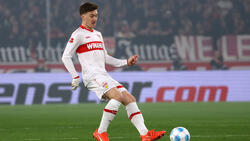 An den VfB Stuttgart ist Angelo Stiller noch bis 2028 vertraglich gebunden