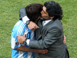 Messi y Maradona juntos en el 2010. (Foto: Getty)