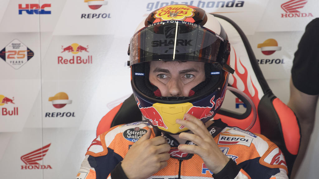 Bei Honda ist Jorge Lorenzo von Siegen bislang weit entfernt Bei Honda ist Jorge Lorenzo von Siegen bislang weit entfernt
