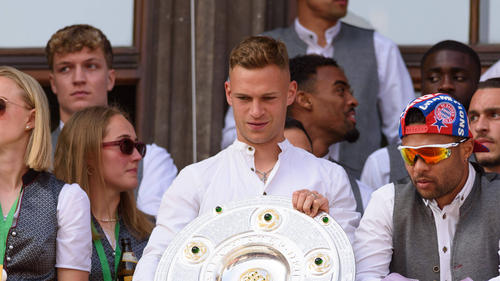 Joshua Kimmich feierte seine achte deutsche Meisterschaft mit dem FC Bayern