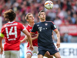 Lewandowski (r.) traf gegen Mainz doppelt