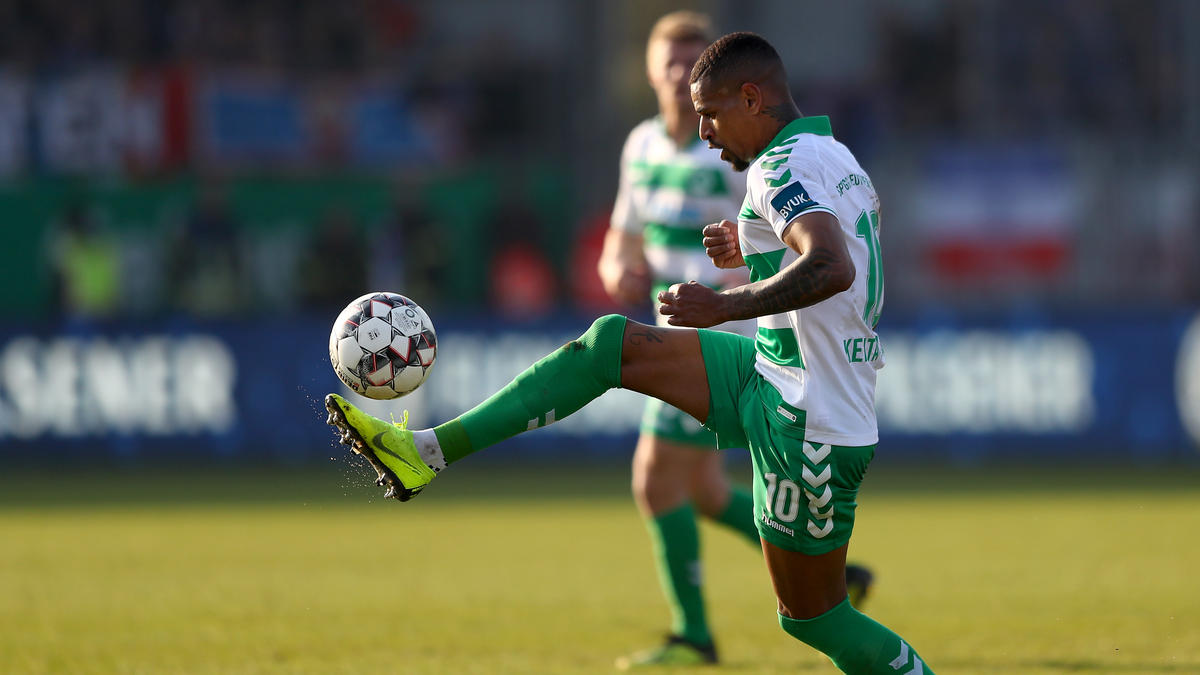 Daniel Keita-Ruel ist für drei Spiele gesperrt worden Daniel Keita-Ruel ist für drei Spiele gesperrt worden