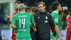 Claudio Pizarro unterstützt auch weiterhin Werder-Coach Florian Kohfeldt