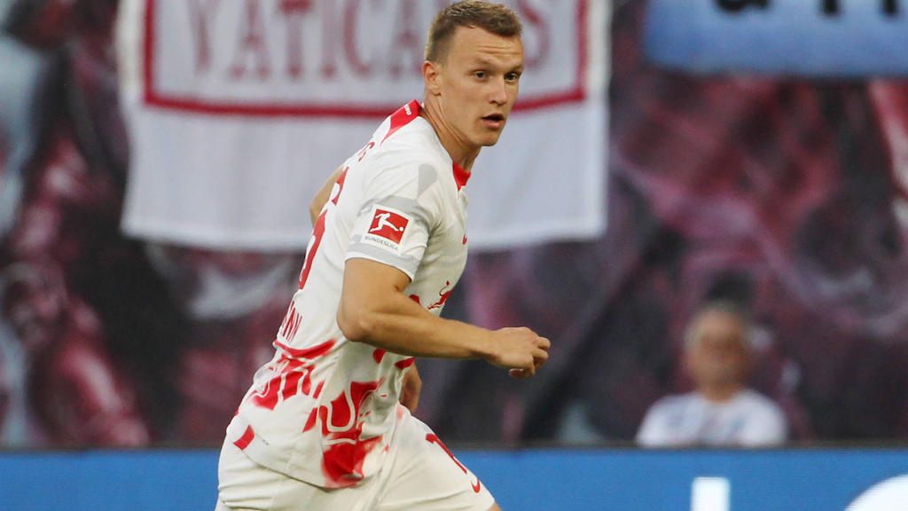 Im Supercup gegen den FC Bayern erwartet Lukas Klostermann eine Leistungssteigerung