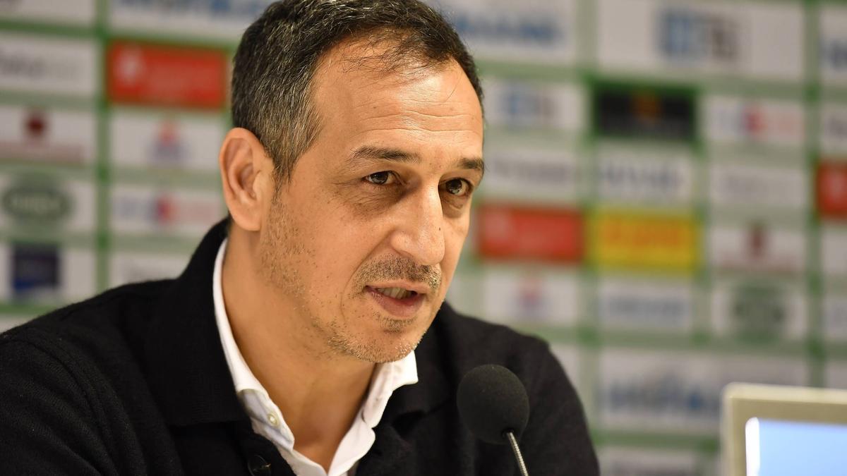 Rachid Azzouzi ist der Sport-Geschäftsführer der SpVgg Greuther Fürth Rachid Azzouzi ist der Sport-Geschäftsführer der SpVgg Greuther Fürth