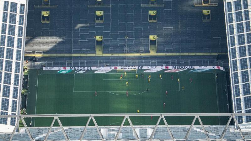 Borussia Dortmund plant die Rückkehr von wenigstens einem Teil der Zuschauer in den Signal Iduna Park