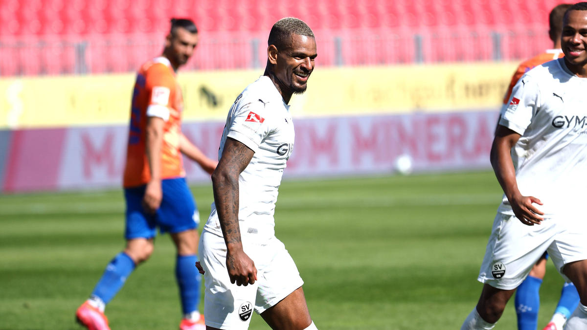 Daniel Keita-Ruel traf gleich dreifach für Sandhausen Daniel Keita-Ruel traf gleich dreifach für Sandhausen