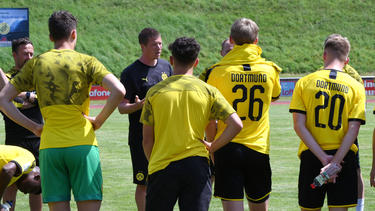 Die U19 des BVB organisierte kurzerhand ein Trainingsspiel, nachdem die Partie gegen Aachen abgesagt wurde