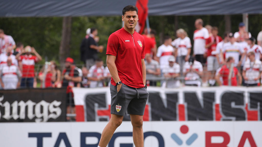 Konstantinos Mavropanos will den VfB Stuttgart wohl verlassen Konstantinos Mavropanos will den VfB Stuttgart wohl verlassen