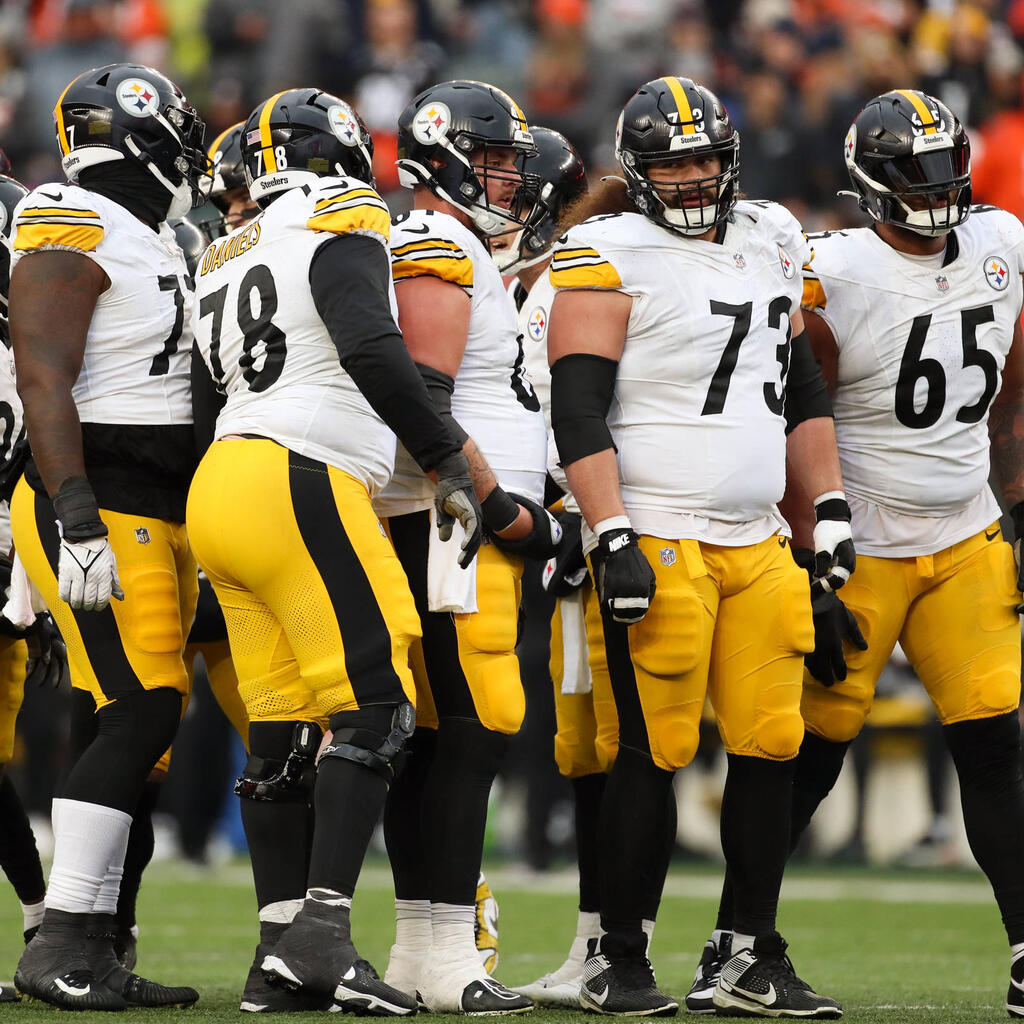 Pittsburgh Steelers - 235,28 Mio. Dollar