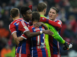 Bastian Schweinsteiger (r.) war im Team sehr beliebt