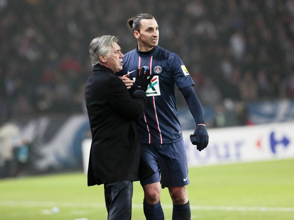 Carlo Ancelotti (l.) trainierte Zlatan Ibrahimović eine Saison lang in Paris