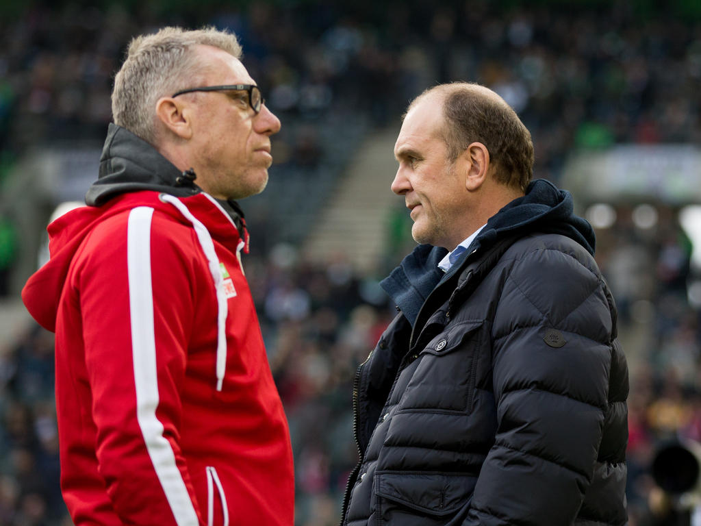 Kölns Sportchef Schmadtke (r.) macht sich genauso Sorgen wie FC-Coach Stöger (l.)