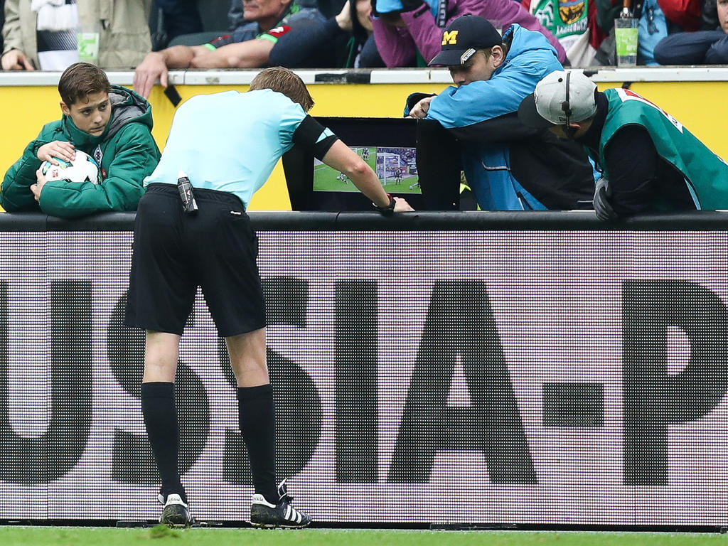 DFB passt Anweisungen zum Thema Videobeweis an DFB passt Anweisungen zum Thema Videobeweis an