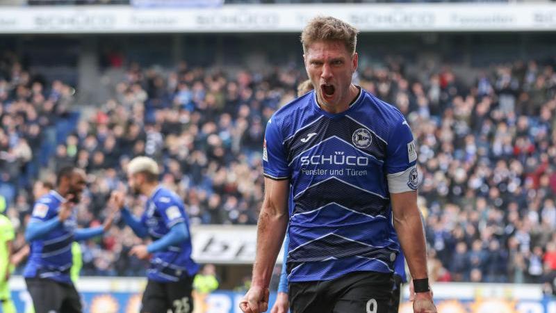 Fabian Klos ist der Toptorjäger von Arminia Bielefeld Fabian Klos ist der Toptorjäger von Arminia Bielefeld