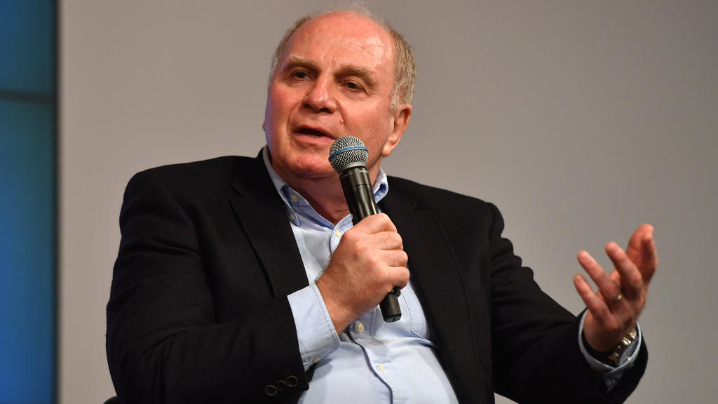 Uli Hoeneß hat einen Vorschlag Uli Hoeneß hat einen Vorschlag