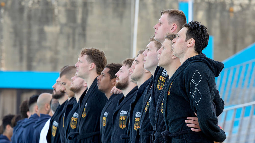 Die neuformierten deutschen Wasserballteams haben sich für die Europameisterschaften qualifiziert