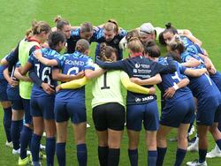 Die Frauenmannschaft des FFC Turbine Potsdam schafften den direkten Wiederaufstieg