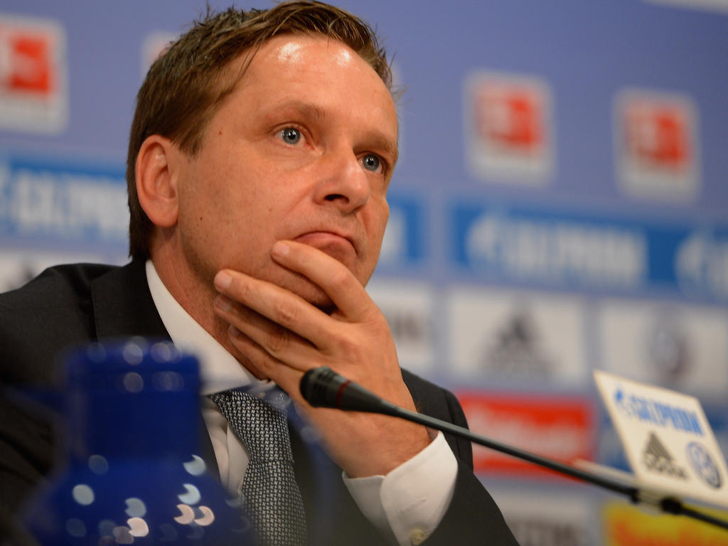 Schalke-Manager Horst Heldt schließt einen Rücktritt aus