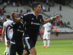 Mario Gómez knipste gegen Medipol Başakşehir F.K doppelt