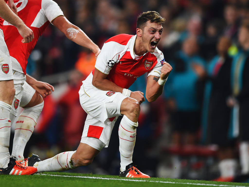 Mesut marcó el segundo gol del Arsenal ante el Bayern. (Foto: Getty) Mesut marcó el segundo gol del Arsenal ante el Bayern. (Foto: Getty)