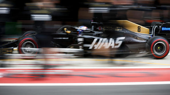 Haas experimentiert weiterhin mit zwei verschiedenen Aero-Paketen Haas experimentiert weiterhin mit zwei verschiedenen Aero-Paketen