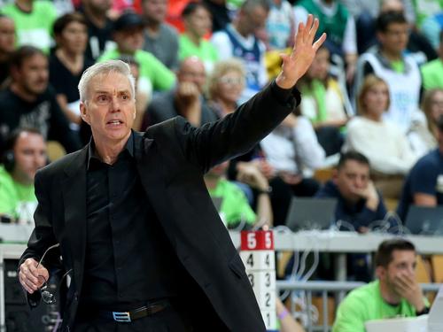 Ist mit Deutschlands Basketballern bei der WM dabei: Coach Gordon Herbert